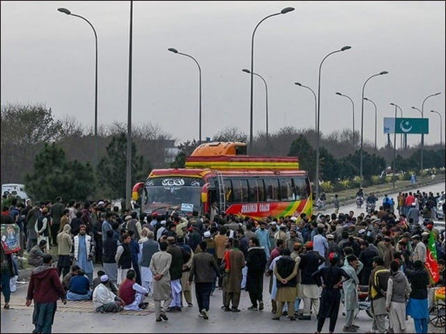 پی ٹی آئی کا مہنگی بجلی کیخلاف…